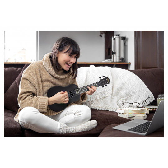 Classic Cantabile OV-04 BK ABS ukulele černé